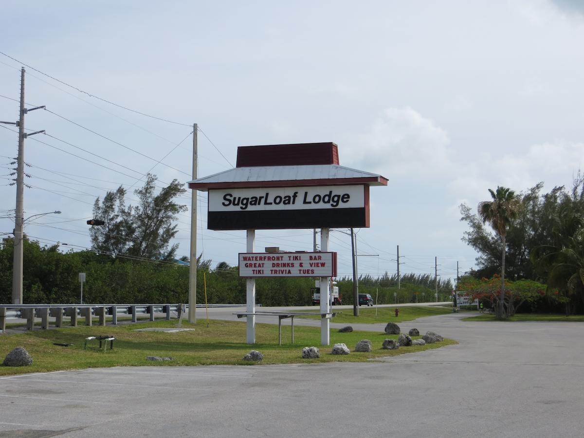 Sugarloaf Lodge Шугарлоуф Шорс Екстериор снимка